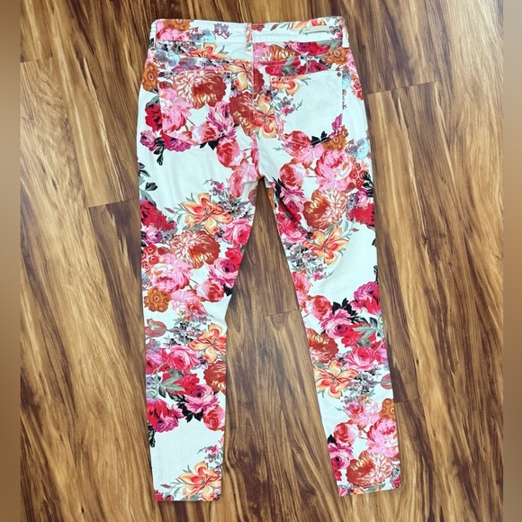 Anthropologie Pilcro Floral Print Pants - Picture 4 of 5